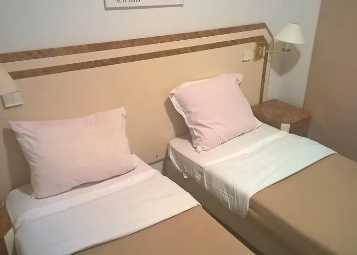 Hotel Azur Montmartre